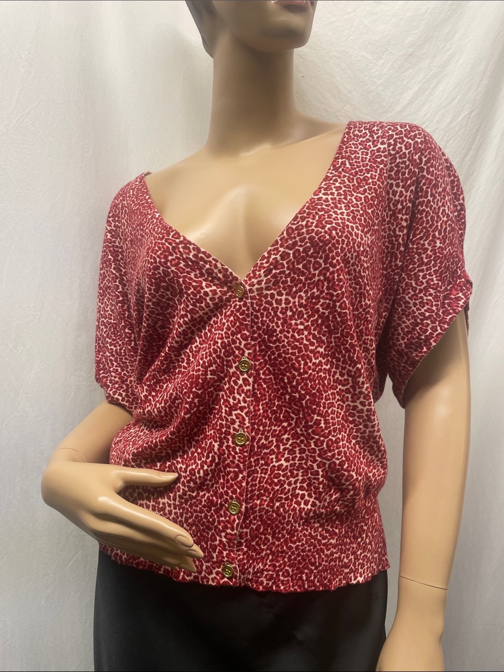 New York & Company Red and Cream Leopard-Print V-Neck Button Cardigan NWOT